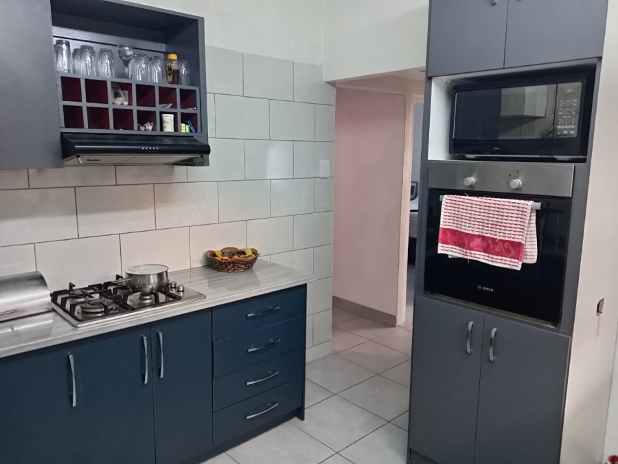 3 Bedroom Property for Sale in Steenberg Western Cape